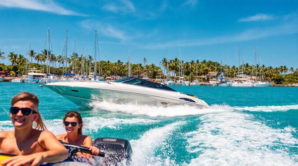 Top expériences nautiques à vivre en bateau à moteur